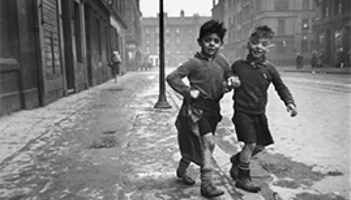 The Photographers Gallery - Bert Hardy: Photojournalism in War and Peace