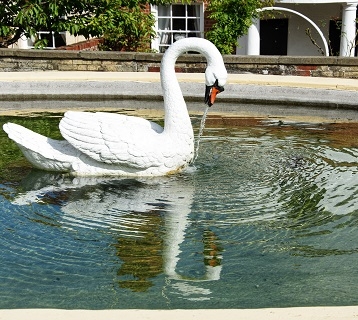 Mistley Swan 