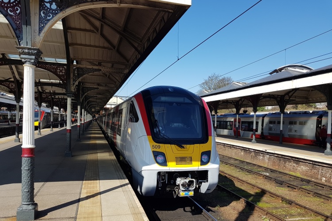 bombadier train at Norwich station